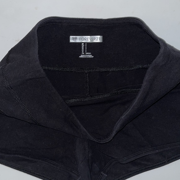 Shorts - Picture 2 of 2